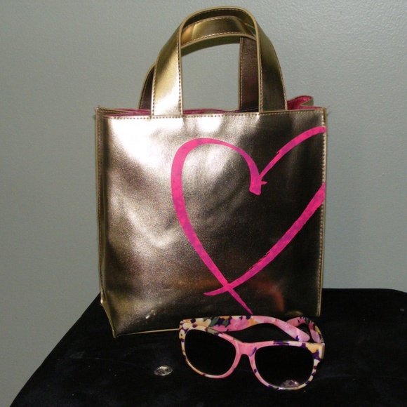 Victoria's Secret Handbags - Victoria's Secret Tote